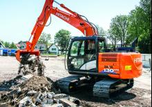 Rupsgraafmachines Hitachi ZX130-6