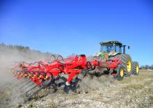 Cultivatoren Väderstad Swift 560