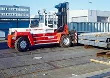 Dieselheftrucks SVETRUCK 25120-45