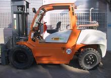 Dieselheftrucks Artison FD 80