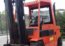Dieselheftrucks Lugli 355 E