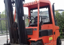 Dieselheftrucks Lugli 355 E