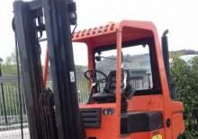 Dieselheftrucks Lugli 355 E