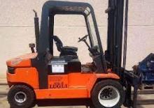 Dieselheftrucks Lugli 455 E