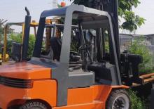 Dieselheftrucks Lugli 505 E