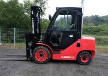 Dieselheftrucks M&H CPCD 30