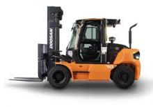 Dieselheftrucks Doosan D70S-9