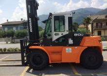 Dieselheftrucks Doosan D80S-7