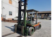 Dieselheftrucks OM DI 50 CH