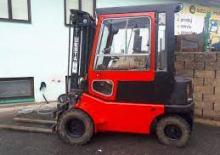 Dieselheftrucks Desta DV 25 A