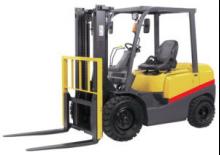 Dieselheftrucks Komatsu FD 150 E 6
