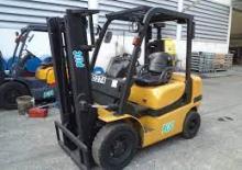 Dieselheftrucks Yale GDP25RK