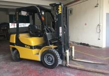 Dieselheftrucks Yale GDP25TK