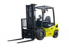 Dieselheftrucks Clark L33D