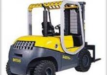Dieselheftrucks Nuova Detas SH 45