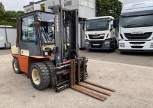Dieselheftrucks Steinbock SH 45