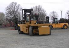 Dieselheftrucks Caterpillar V 550