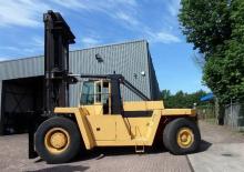 Dieselheftrucks Caterpillar V 700