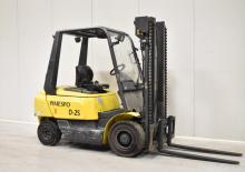Dieselheftrucks OM XD 25