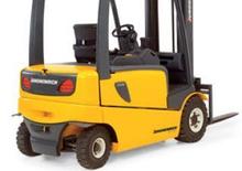 Elektrische vorkheftrucks Jungheinrich EFG 425 k