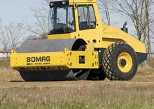 Enkele-trommelwals Bomag BW 211 D-40
