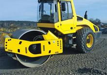 Enkele-trommelwals Bomag BW 213 DH-4
