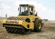Enkele-trommelwals Bomag BW 213 PDH-4
