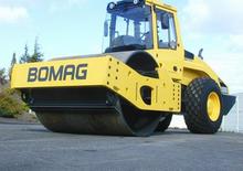 Enkele-trommelwals Bomag BW 216 D-4i