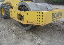 Enkele-trommelwals Bomag BW 332 DEEP Impact