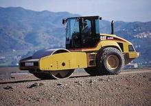 Enkele-trommelwals Caterpillar CS 683 E