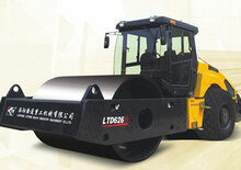 Enkele-trommelwals YTO LTD626H