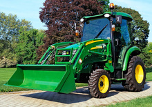 Compacttrekkers John Deere 3720