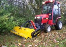 Compacttrekkers Shibaura ST 321 M