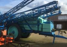 Getrokken veldspuiten Berthoud Maxxor 32