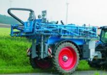Getrokken veldspuiten Unia R 615 L
