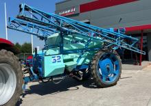 Getrokken veldspuiten Berthoud Racer 3200