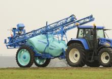 Getrokken veldspuiten Berthoud TRACKER 3200 