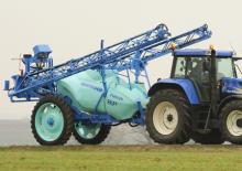 Getrokken veldspuiten Berthoud TRACKER 3200 