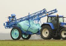 Getrokken veldspuiten Berthoud TRACKER 3200 