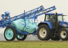 Getrokken veldspuiten Berthoud TRACKER 3200 