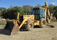 Graaflaadmachines John Deere Construction 710 D