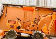 Graaflaadmachines Komatsu WB 04