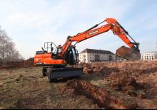 Mobiele graafmachines Doosan DX140W-5