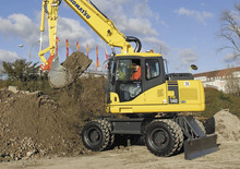 Mobiele graafmachines Komatsu PW140-7