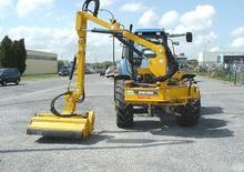 Zomeronderhoudsapparatuur/Hellingmaaiers Bomford B 58T FM