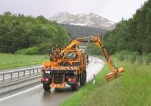 Zomeronderhoudsapparatuur/Hellingmaaiers Mulag MHU 800