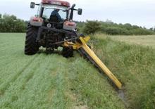 Zomeronderhoudsapparatuur/Hellingmaaiers Müthing MU-L/S 250