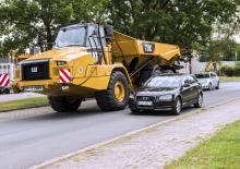 Kiepwagens Caterpillar 730