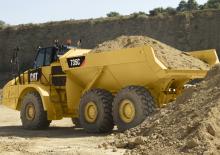 Kiepwagens Caterpillar 735C