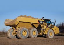 Kiepwagens Caterpillar 740B